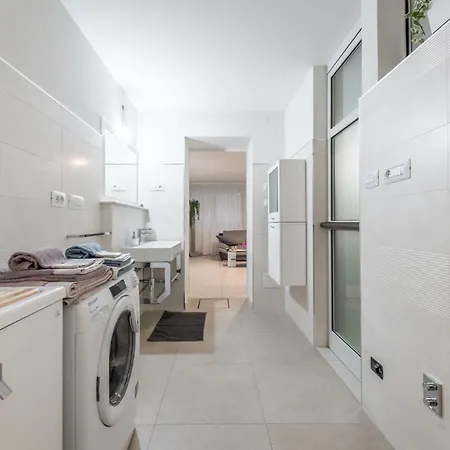 La Dimora Nel Parco 4* مودينا