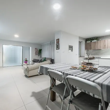 La Dimora Nel Parco بيت ضيافة 4*