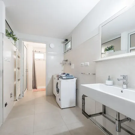 La Dimora Nel Parco Konukevi