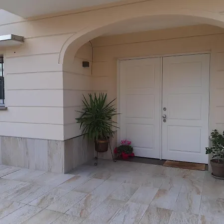 بيت ضيافة La Dimora Nel Parco