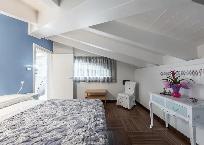 La Dimora Nel Parco Πανσιόν